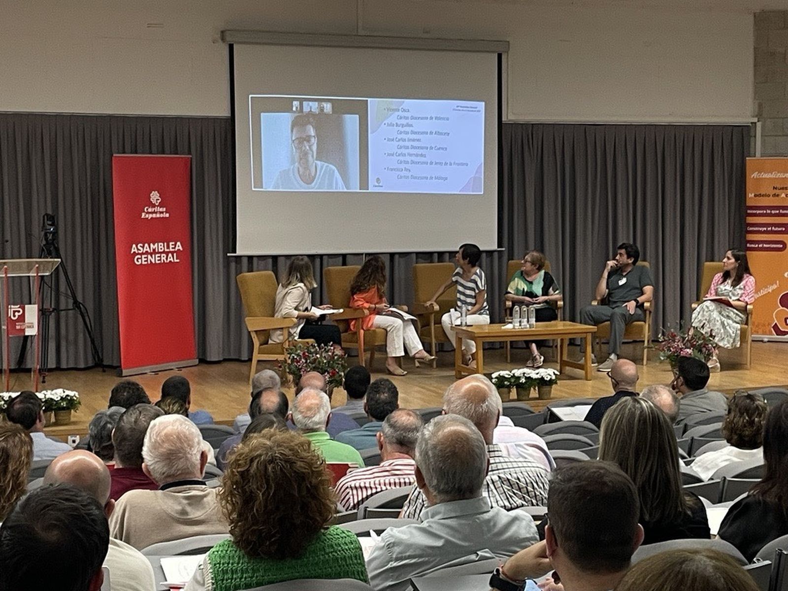 Cáritas rinde homenaje a sus voluntarios