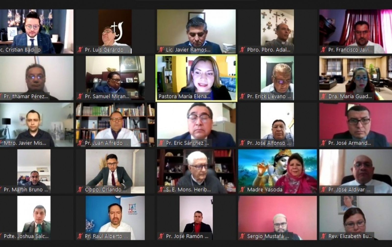 Iglesias exhortan a reconsiderar iniciativas que coartarían libertades de mexicanos