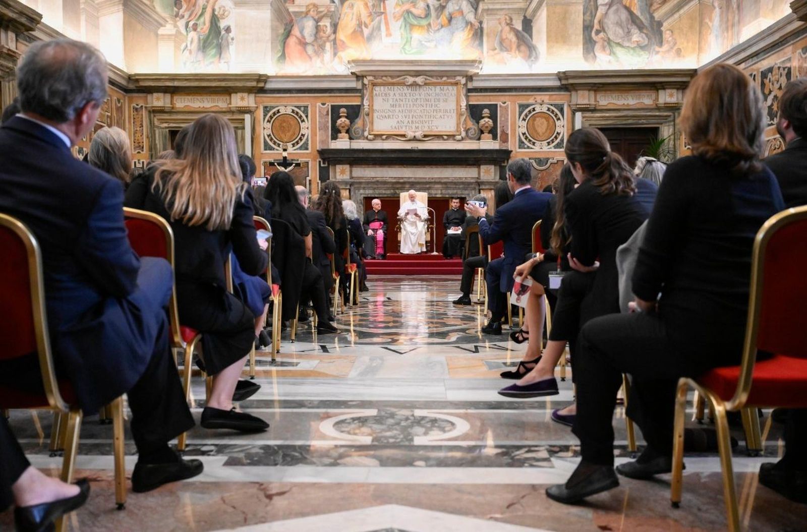 Audiencia del Papa con. los participantes en el encuentro de estudio del legado de Merry del Val