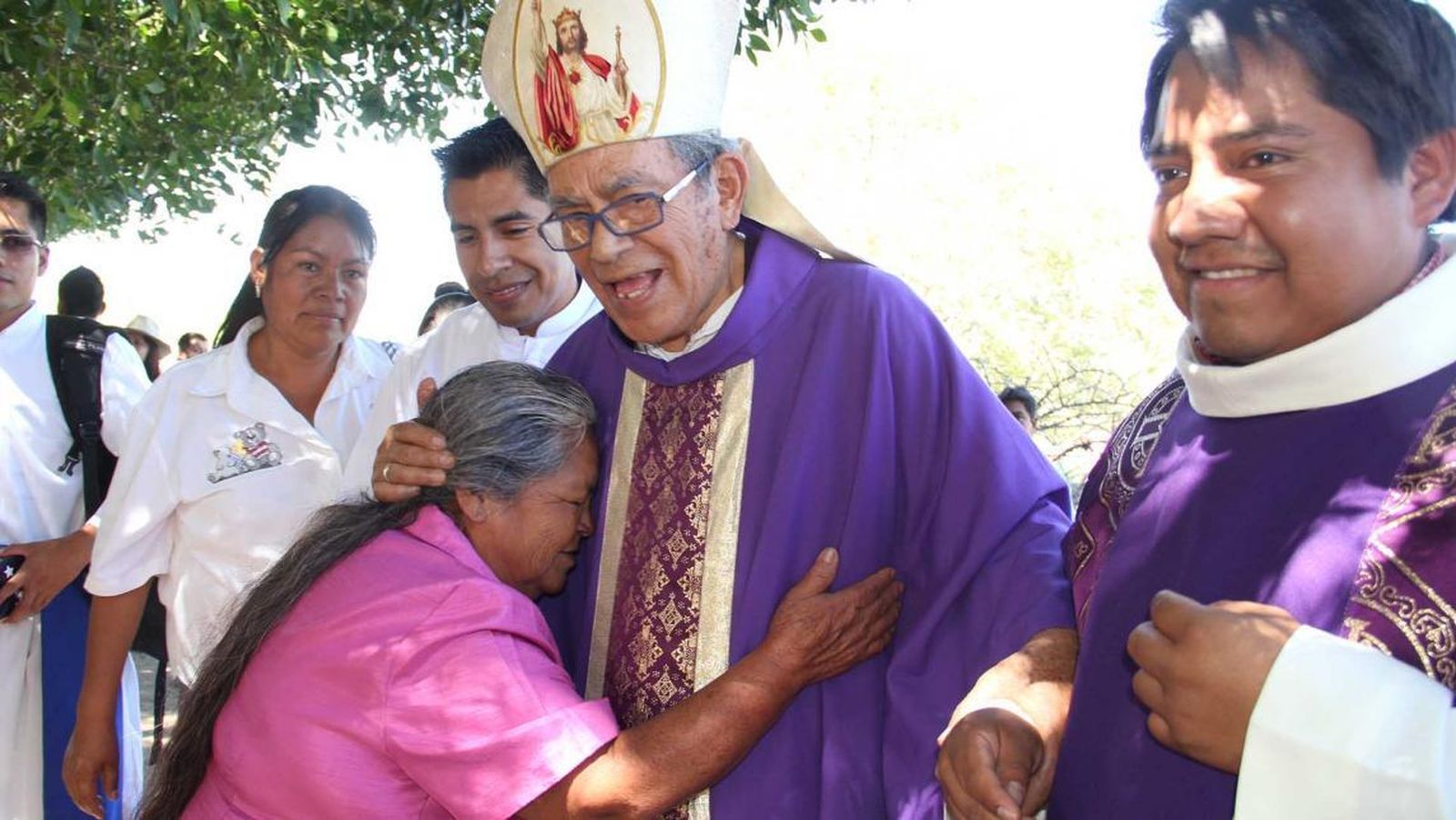 Obispo emérito Arturo Lona Reyes cumple 49 años de vida episcopal