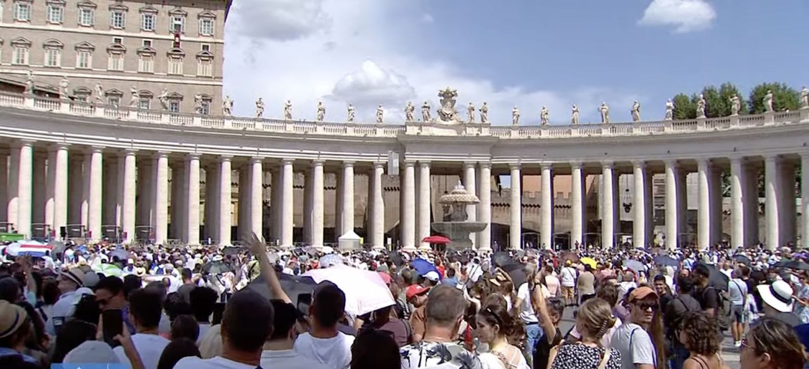 Muchos fieles hoy en San Pedro