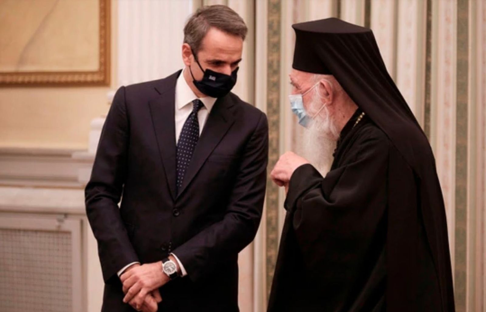 Jerónimos, y el primer ministro griego, Kyriakos Mitsotakis