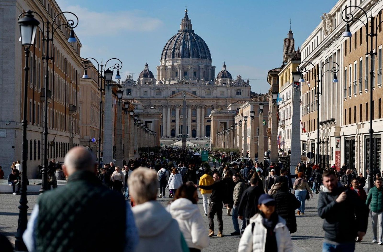 Turistas en el Vaticano