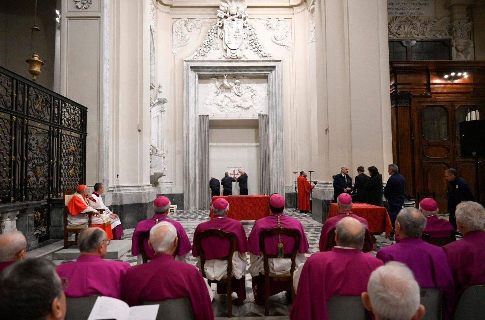 El rito del tapiado de la Puerta Santa de la Basílica Papal de San Juan de Letrán