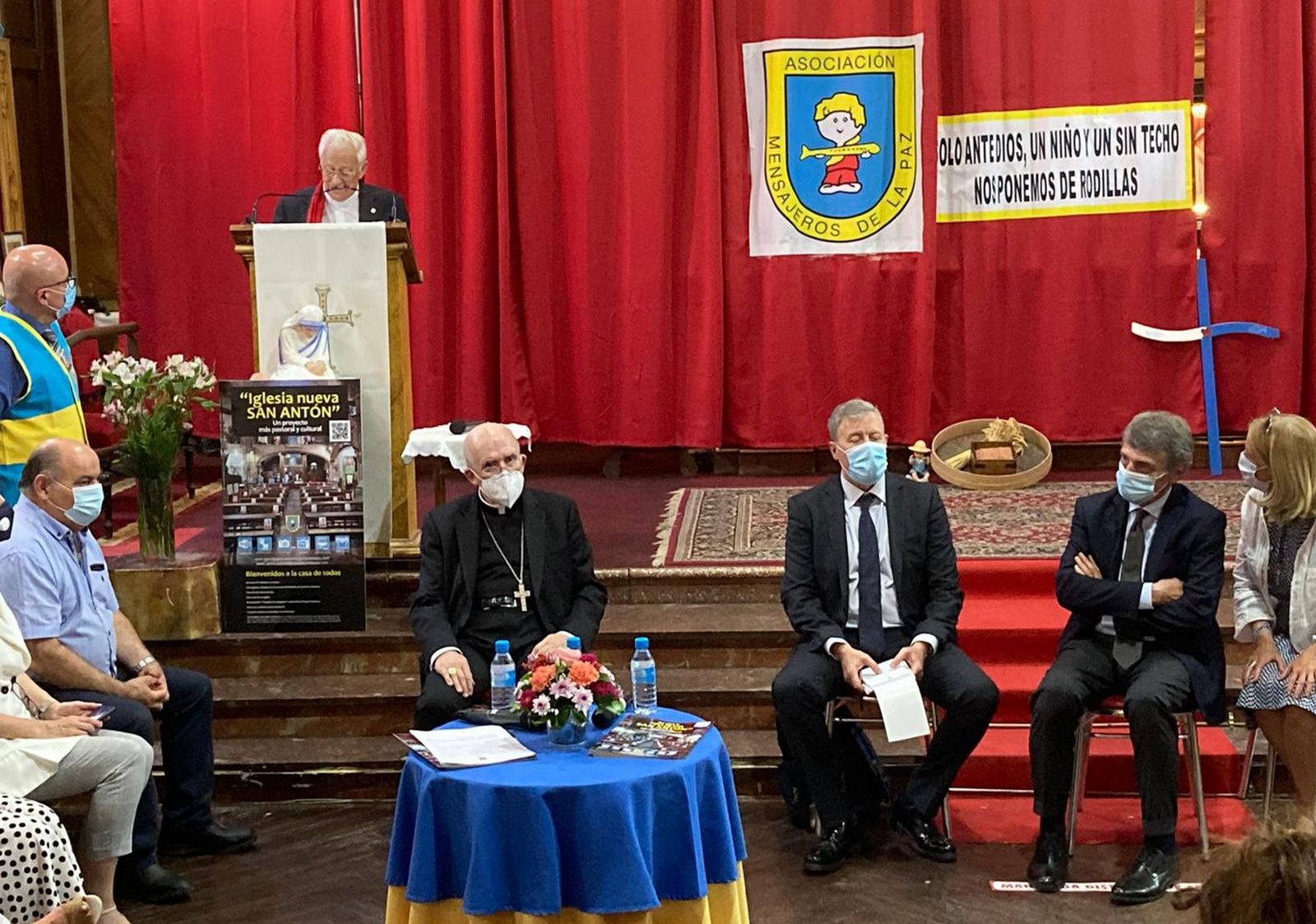 Padre Ángel, David Sassoli y el cardenal Osoro
