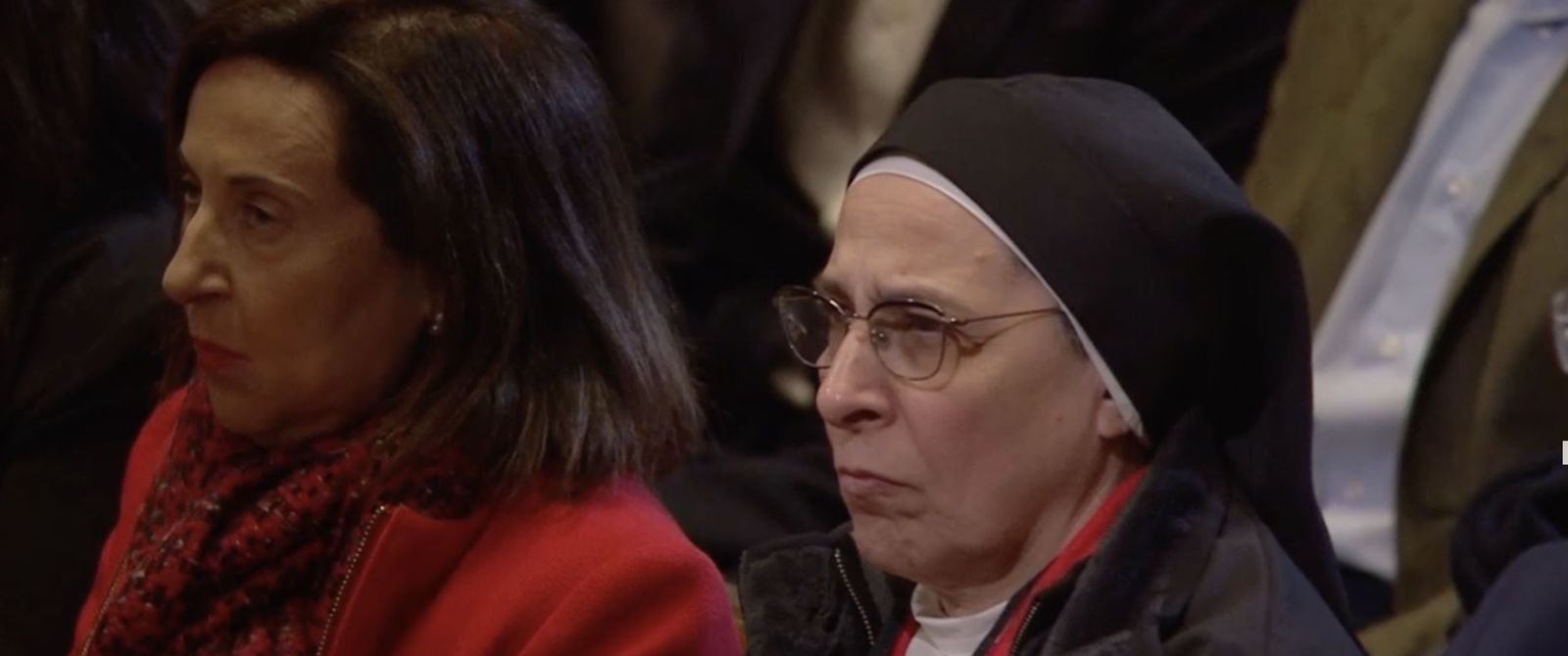 Sor Lucía, con la ministra Robles