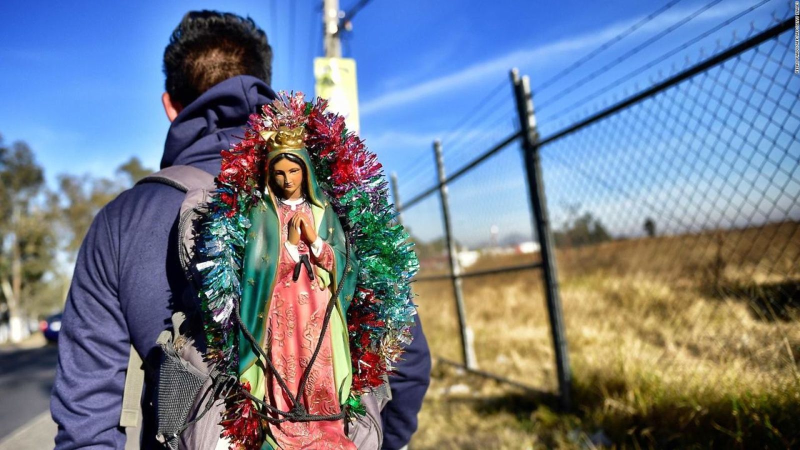 Peregrinos de diferentes regiones de México peregrinan a visitar el santuario de la Virgen de Guadalupe