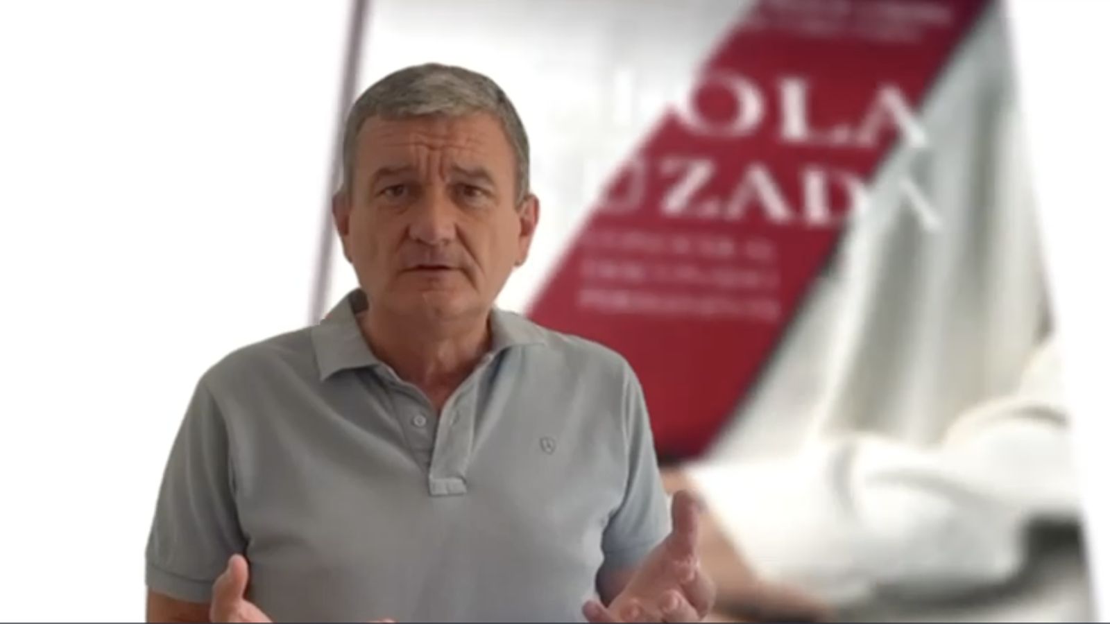 El autor de 'Estola cruzada'