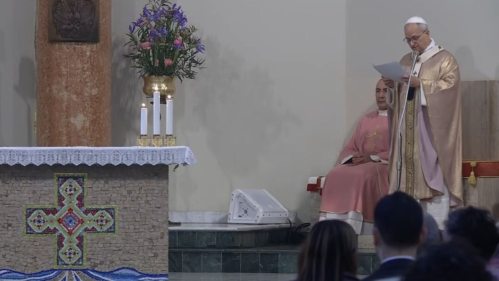 El Papa pronuncia su homilía