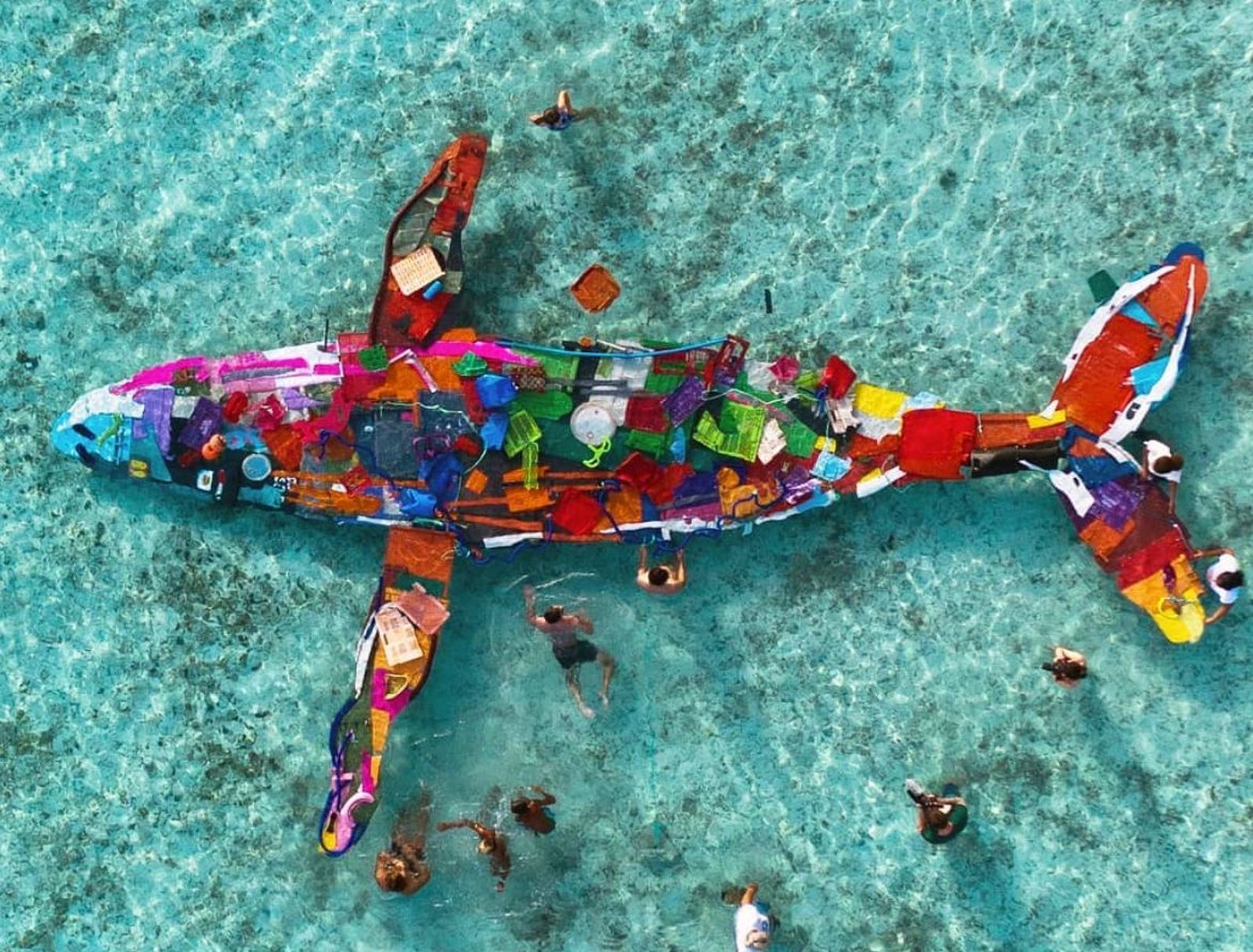 Una de las múltiples instalaciones del artista Bordalo II