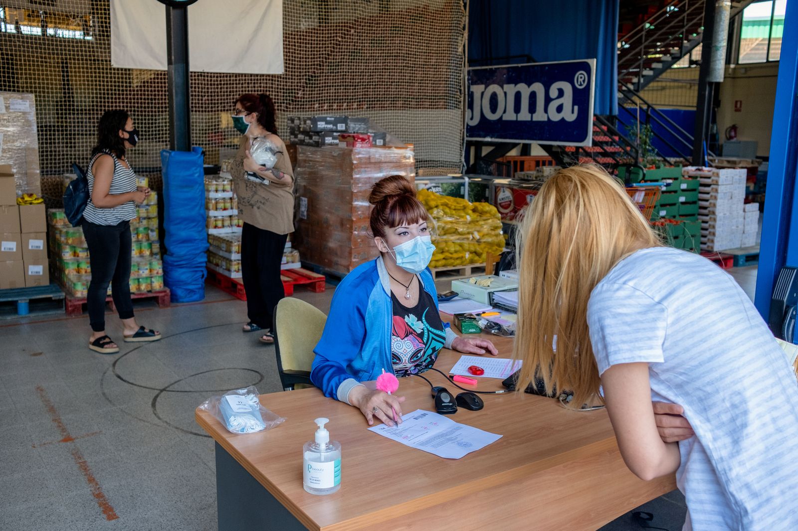 Programa de Alimentos de Càritas.