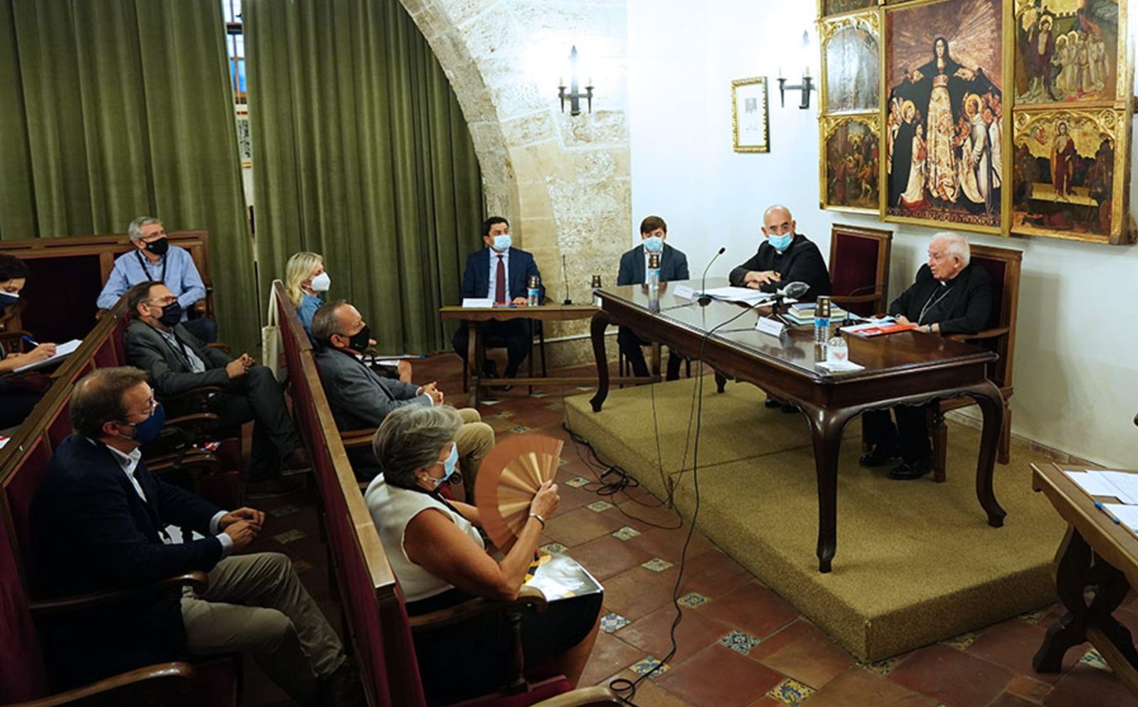 Cañizares en la Mesa de diálogo