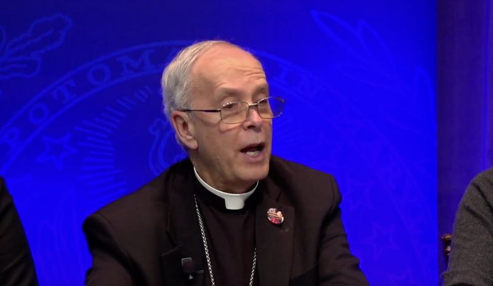 El obispo Seitz, en la Universidad de Georgetown