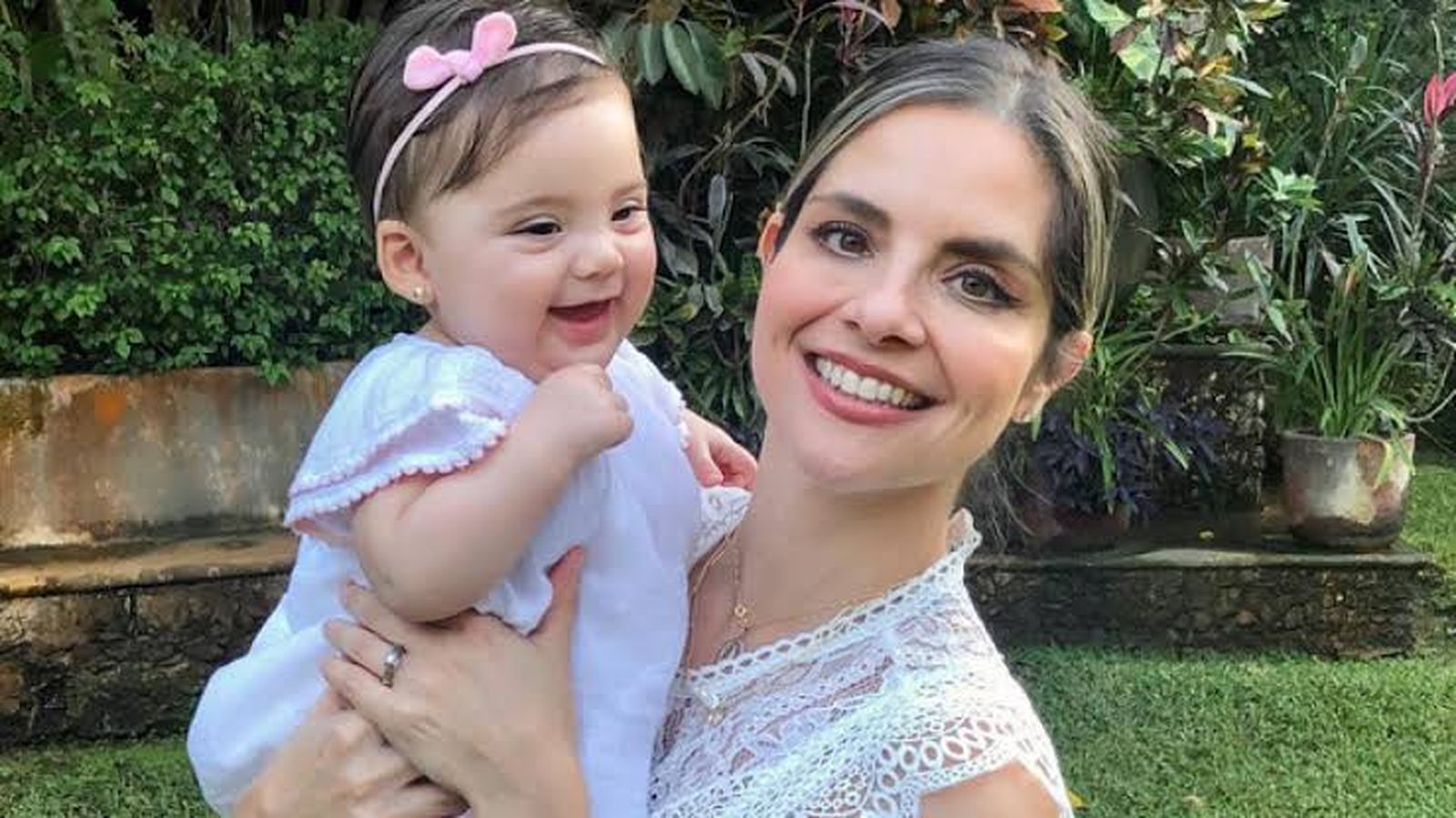 Patricia Sandoval y su hija