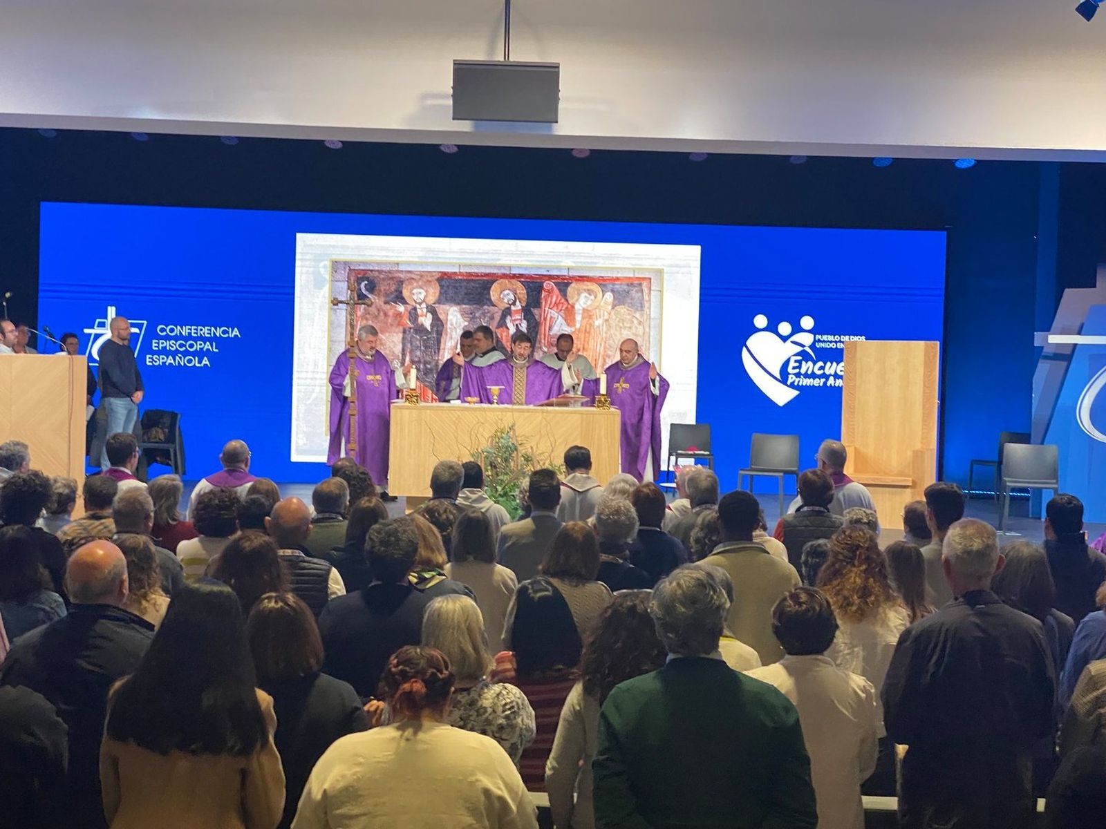 ¿Nuestras celebraciones tiene algo de transfiguración? A propósito del congreso sobre primer anuncio