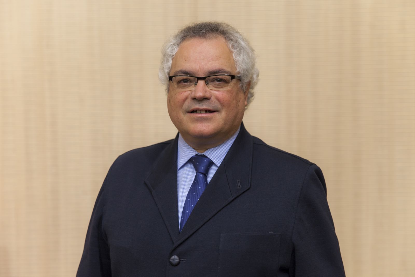 Fallece Santiago Madrigal, SJ