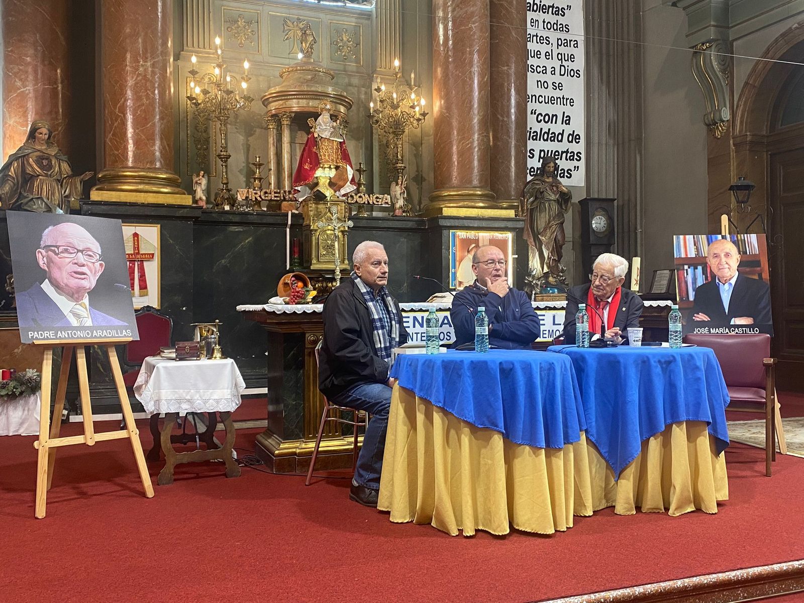 Homenaje a Antonio Aradillas y José María Castillo