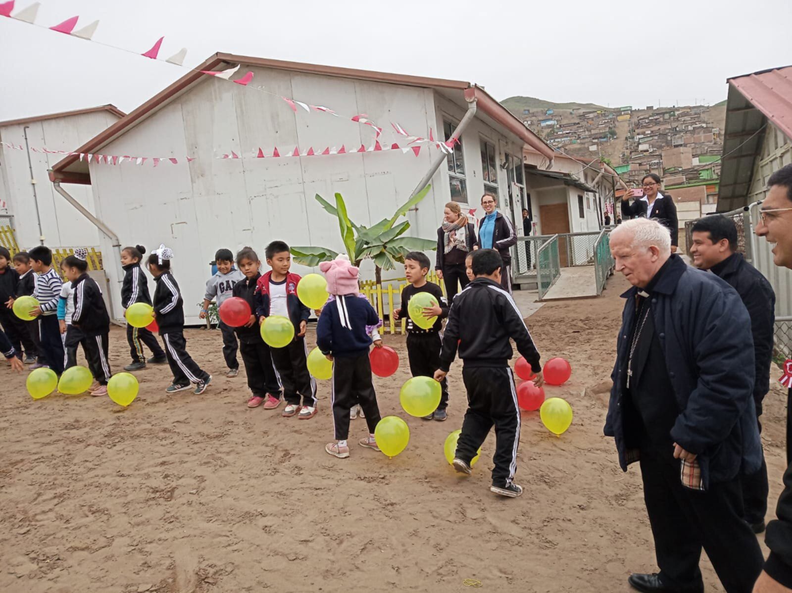Cañizares en el colegio Santo Tomás de Villanueva, en Lima