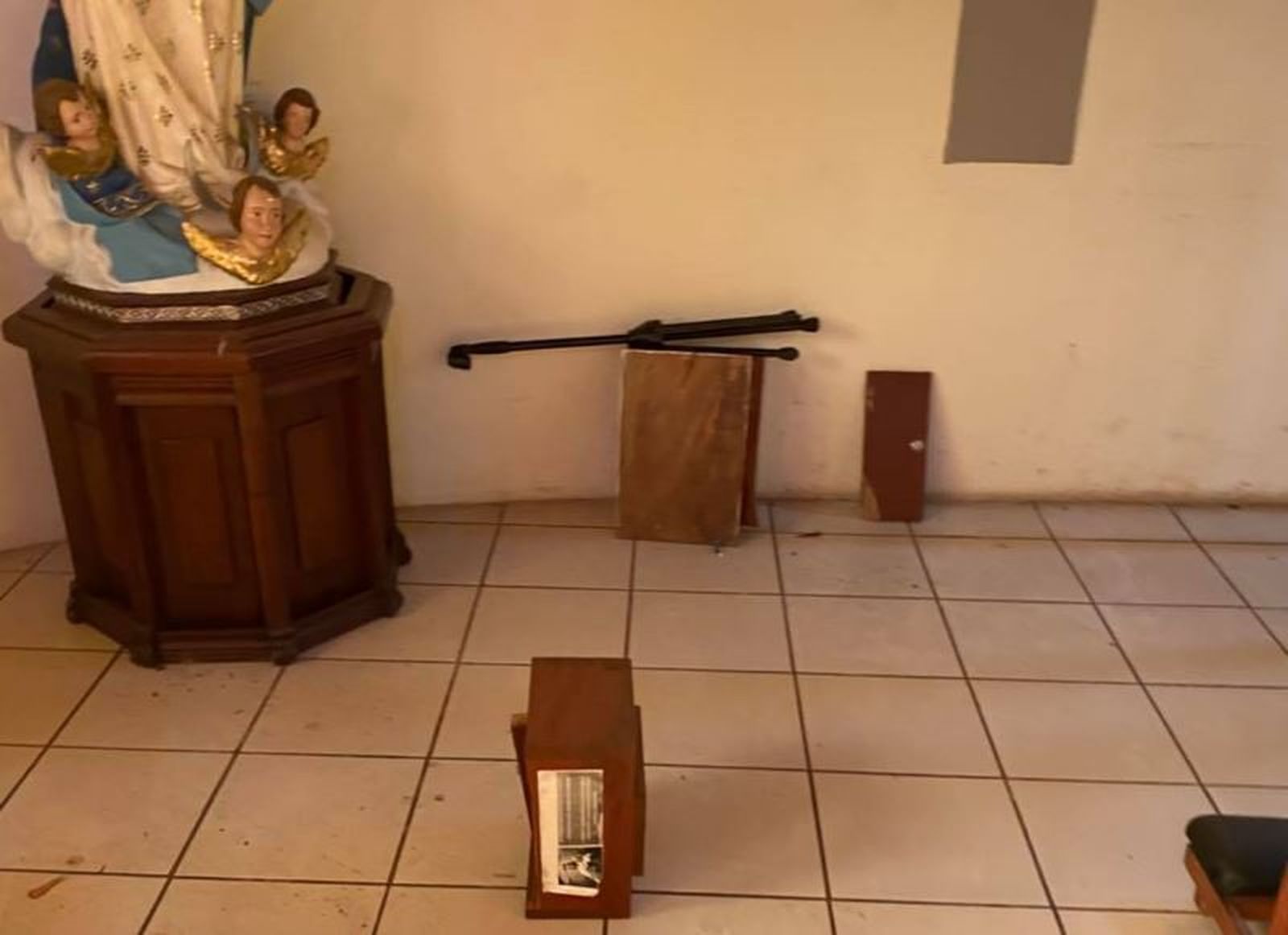 Brenes condena un nueva profanación de templos en Nicaragua