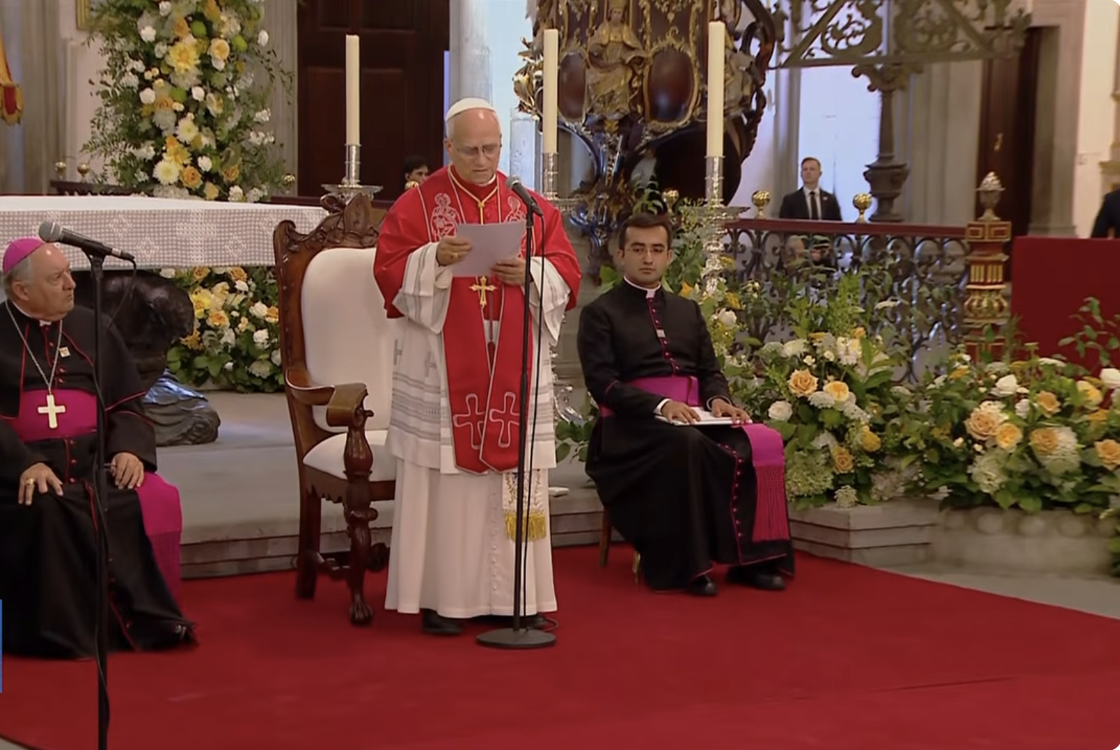 El Papa, en la catedral canaria de Santa Ana.jpg