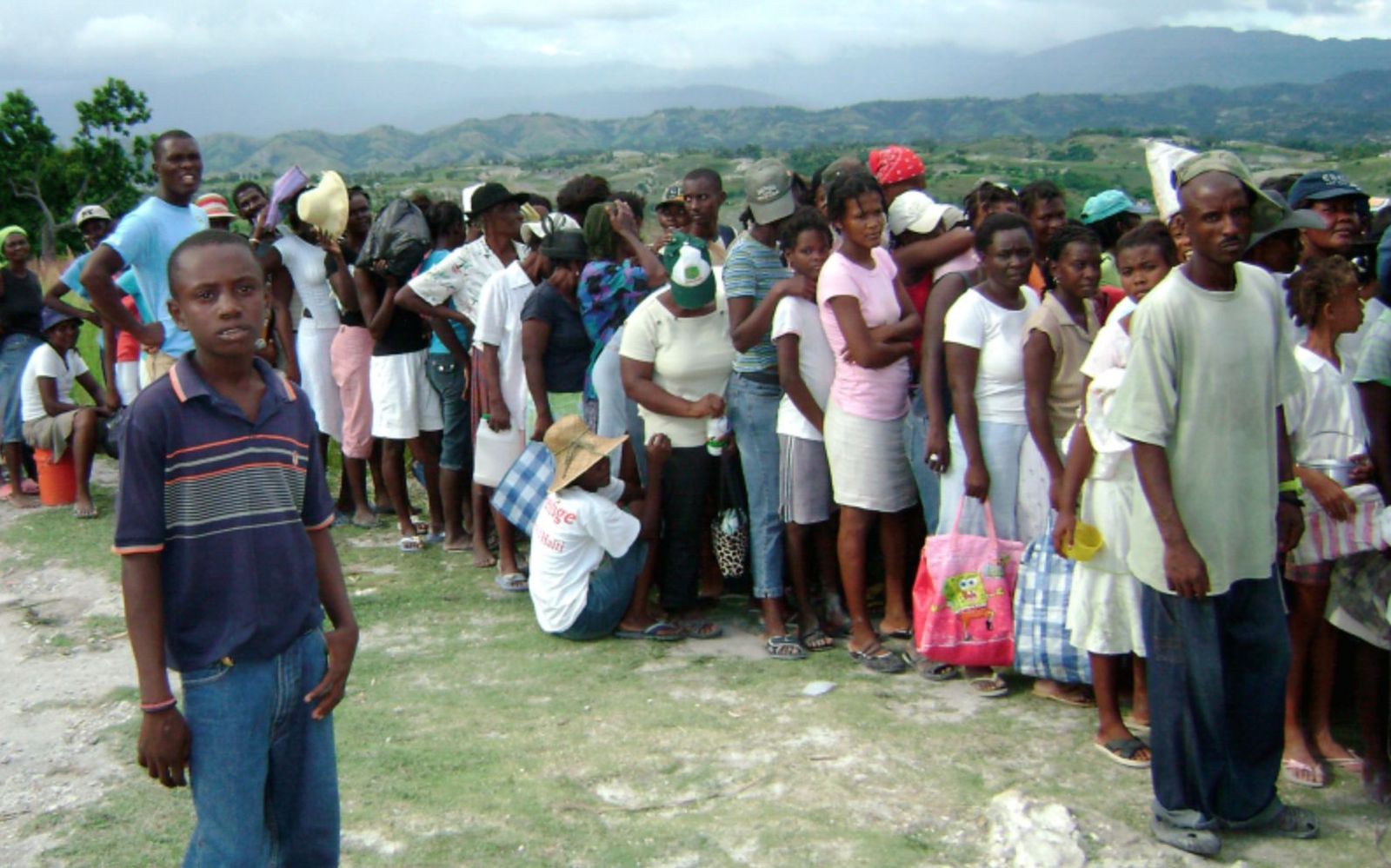Colas del hambre en Haití