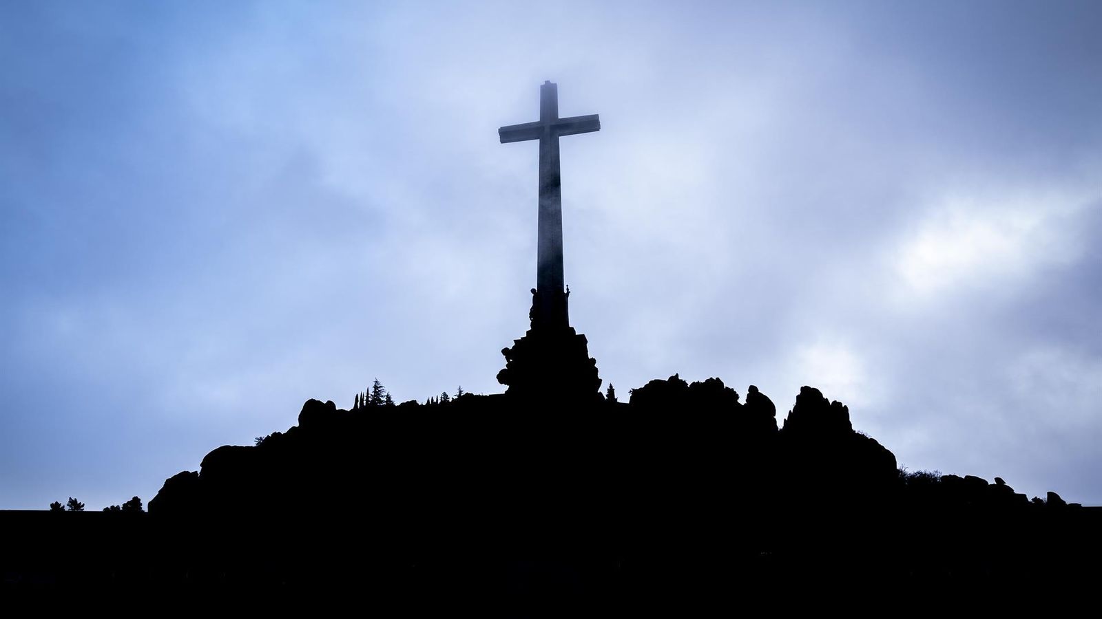 Cruz del Valle de Cuelgamuros