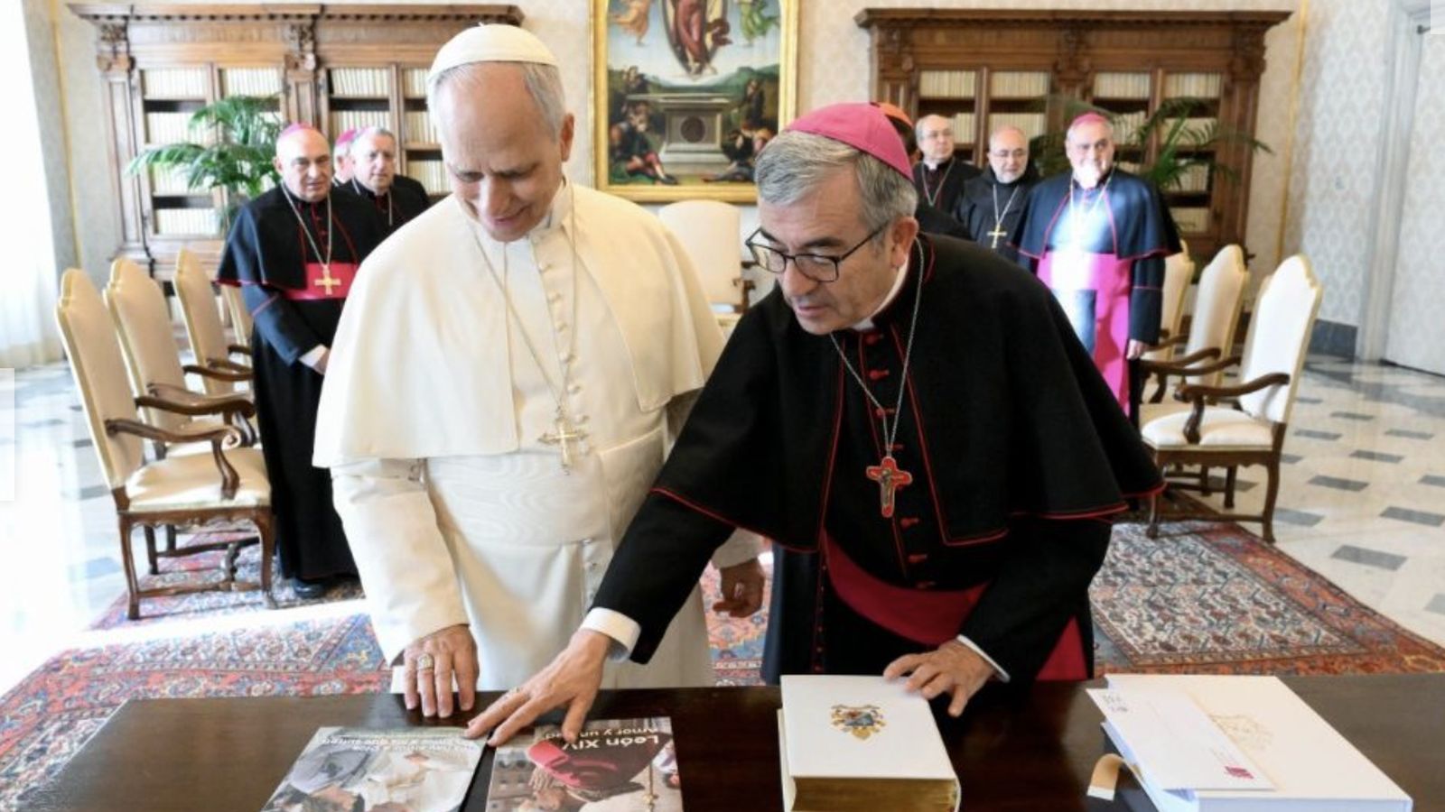El Papa, con Argüello en la audiencia a la Ejecutiva de la CEE