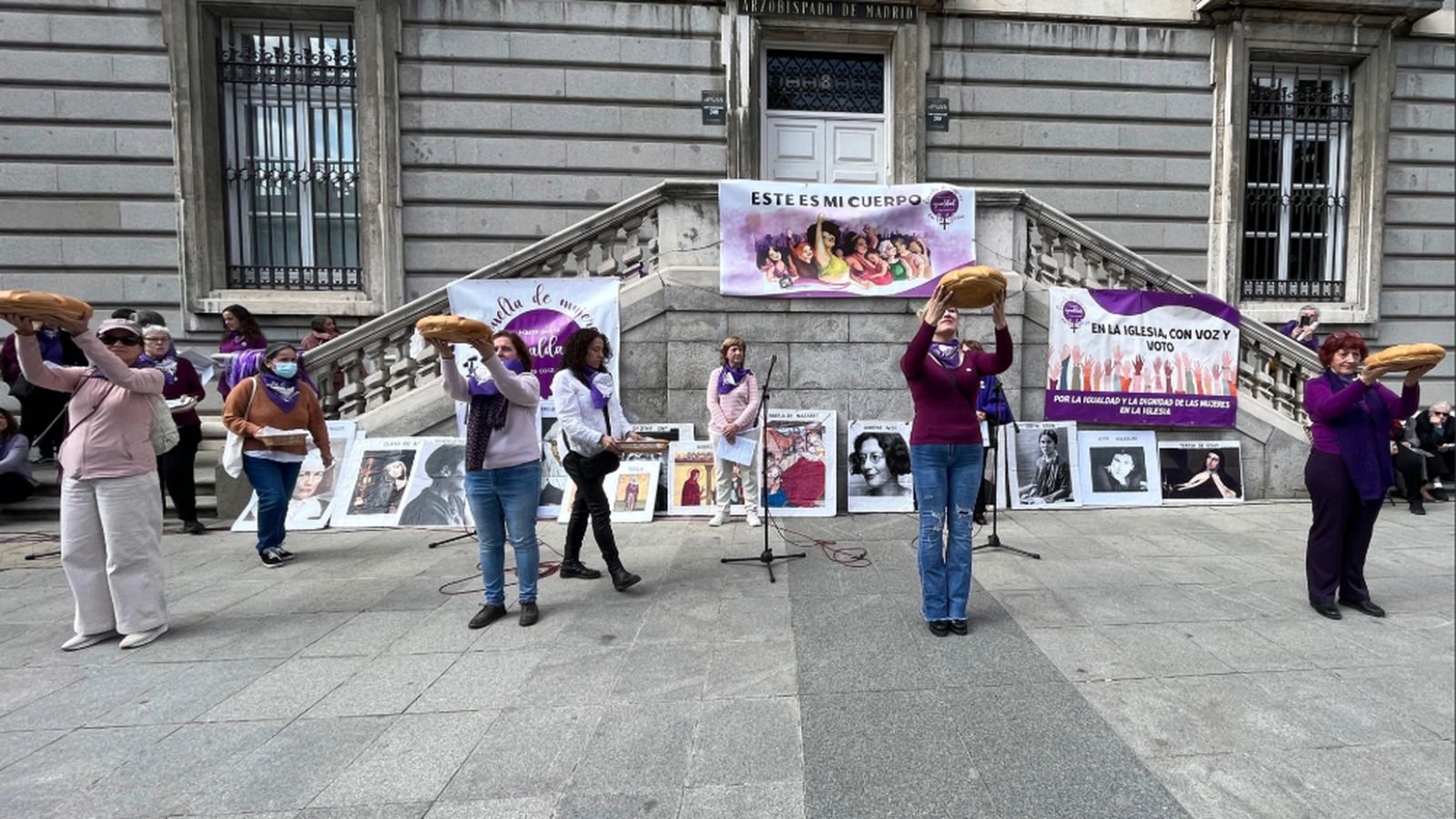 Performance de La Revuelta en Bailén
