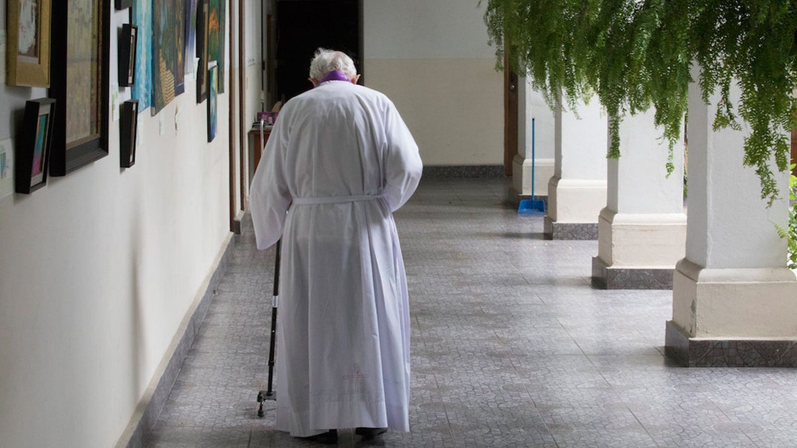 Escased de sacerdotes