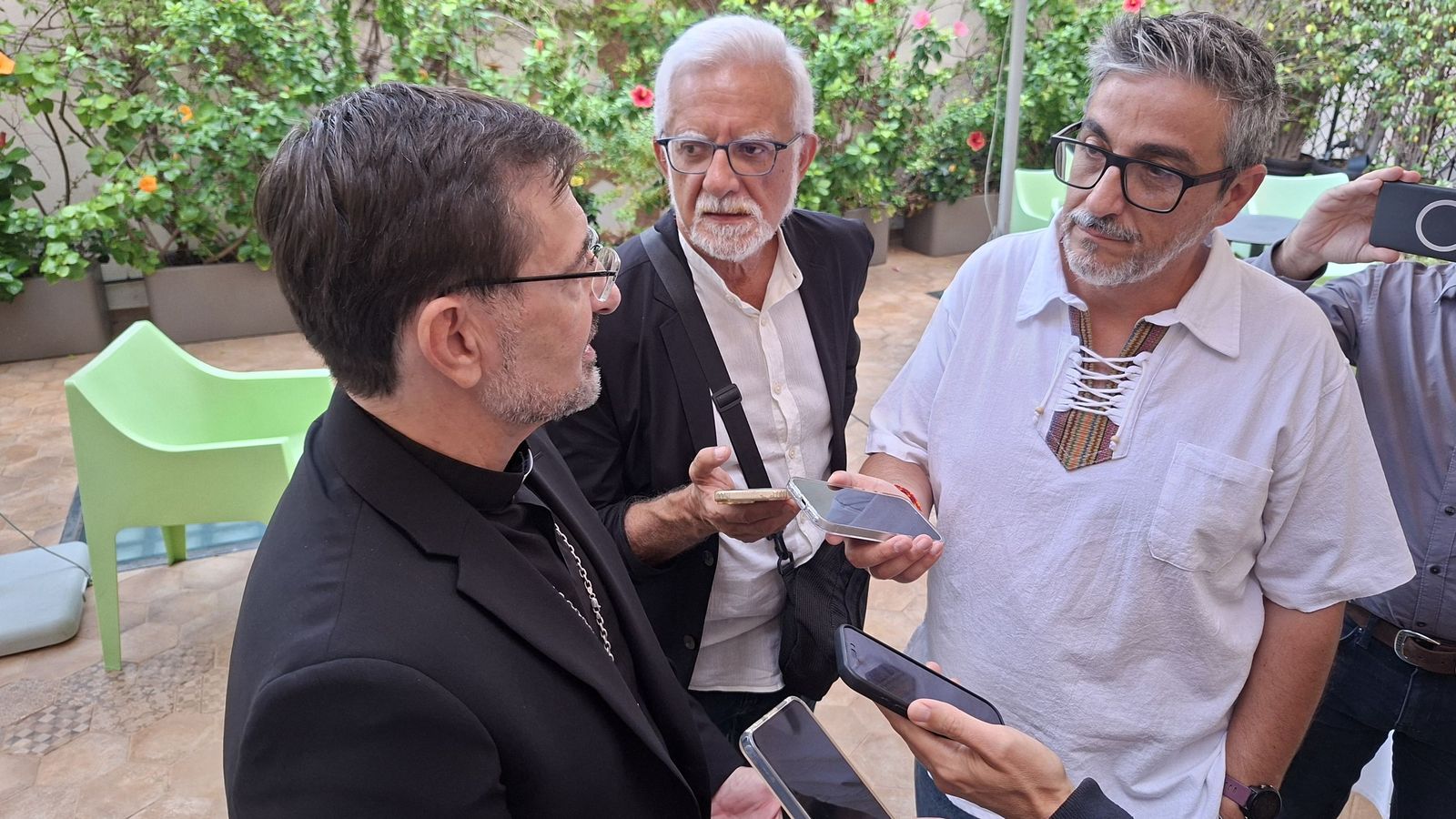 Cobo tuvo palabras para la salud del papa y los últimos anuncios sobre su recuperación
