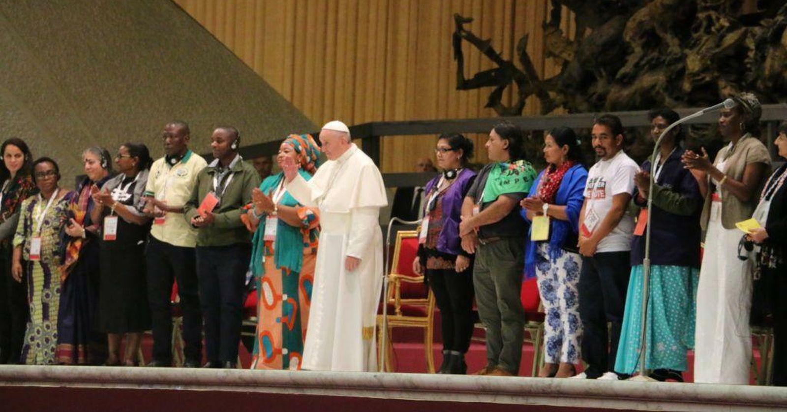 Francisco, con los movimientos populares