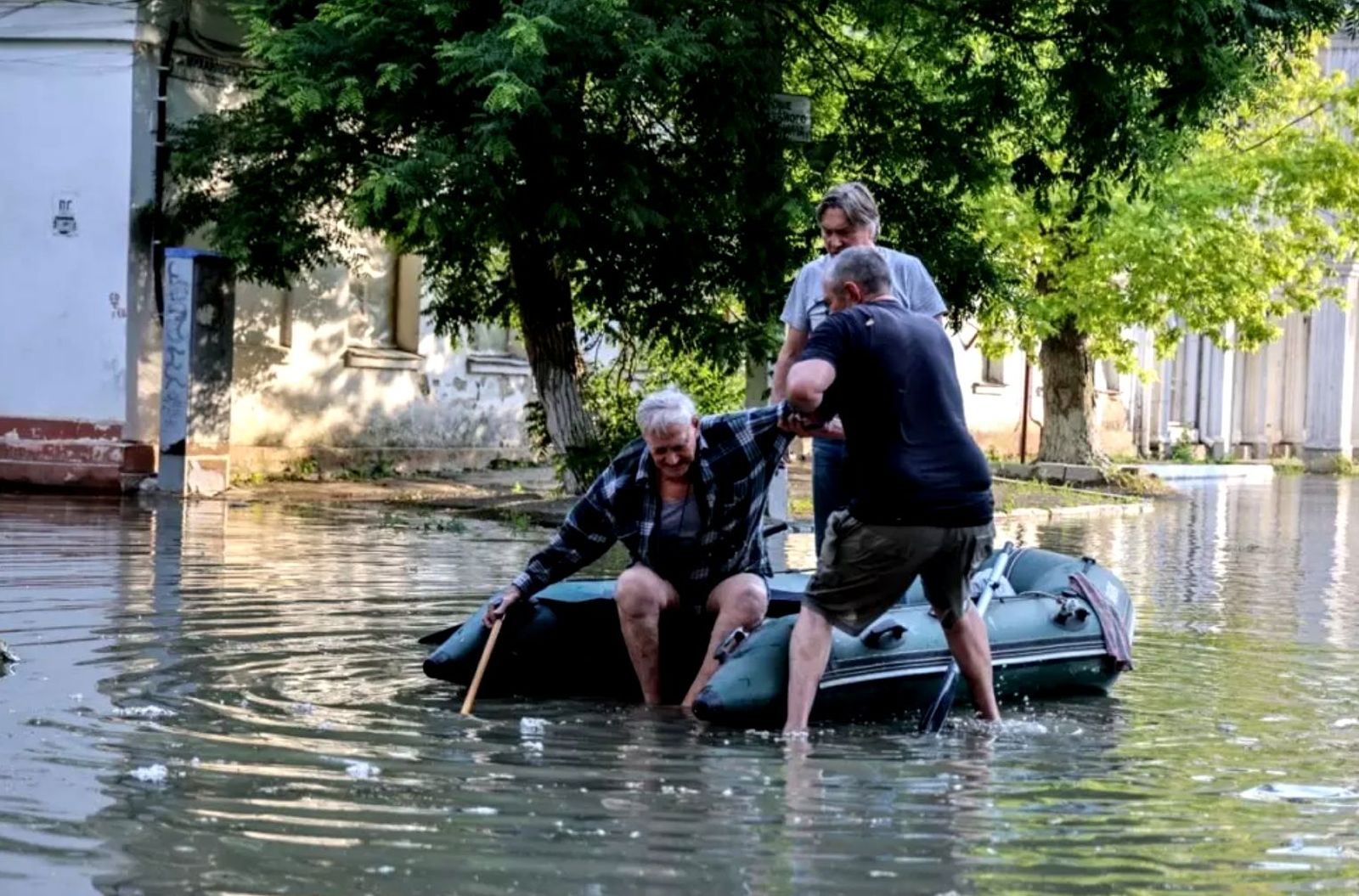 Colapso presa Ucrania