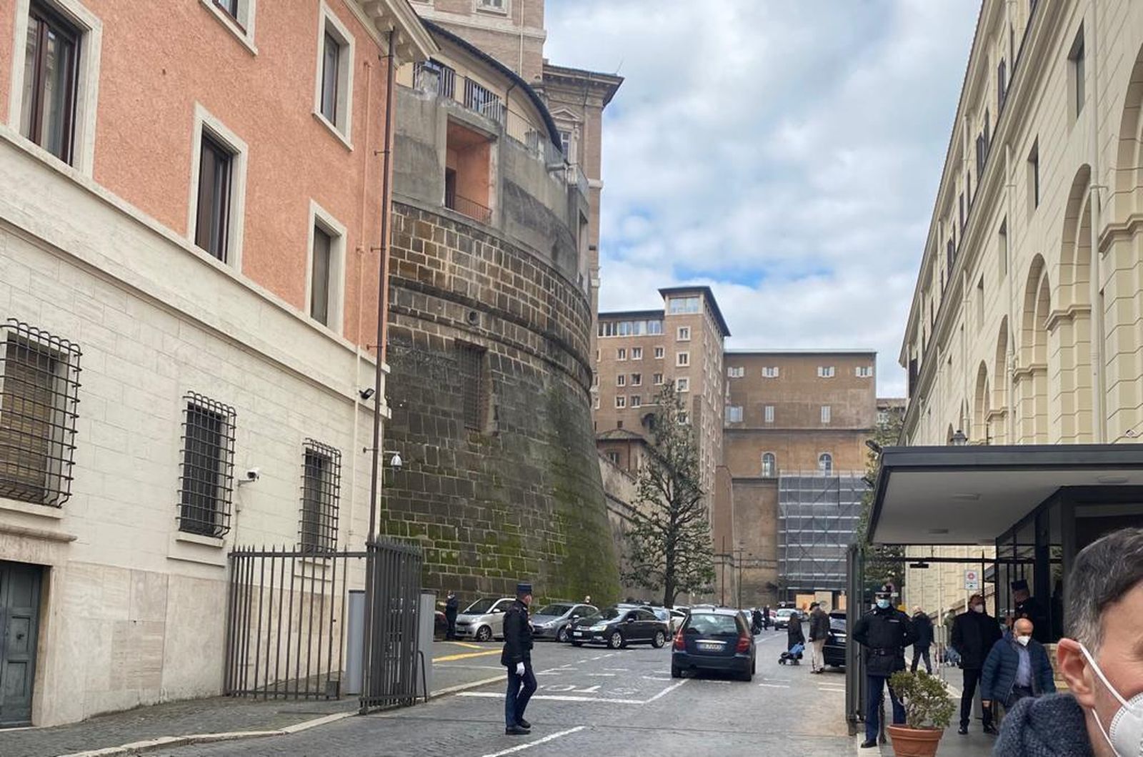 Puesto de control que se saltó anoche el vehículo