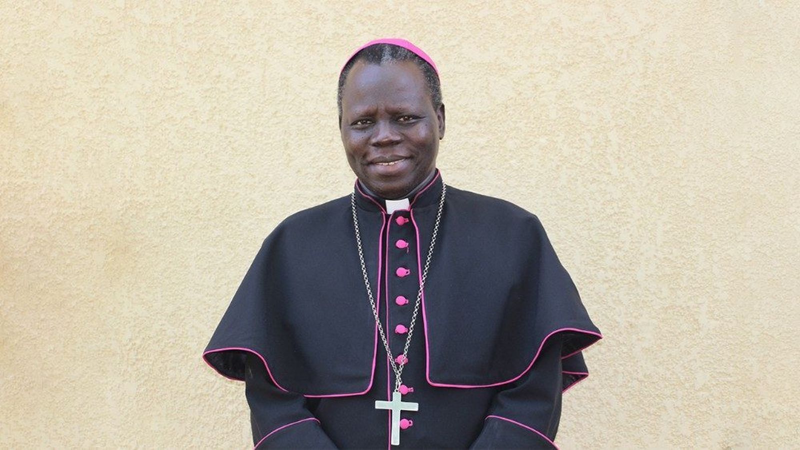 Monseñor Ameyu, , de la Archidiócesis de Juba, Sudán del Sur