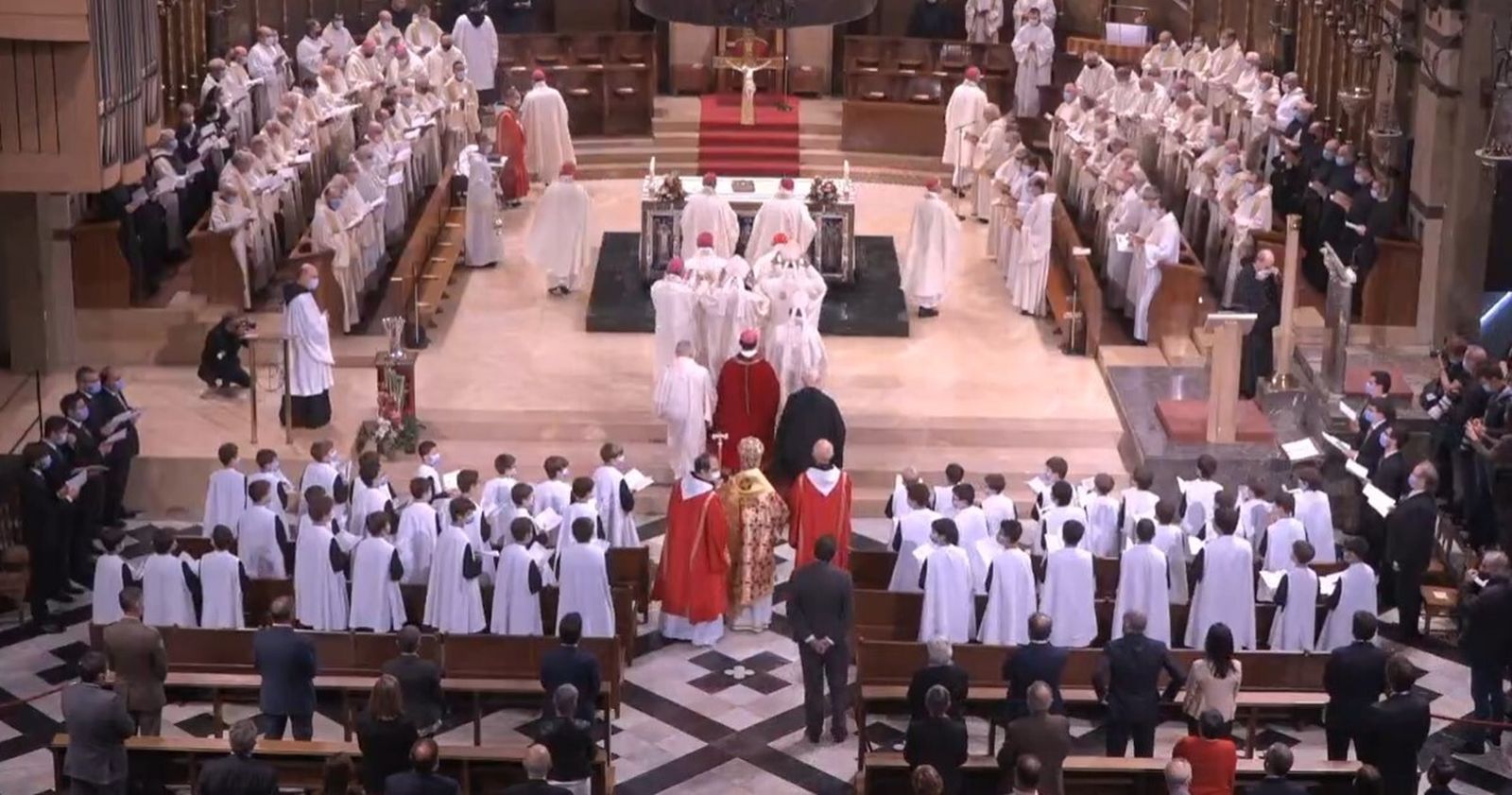 Toma de posesión del nuevo abad de Montserrat