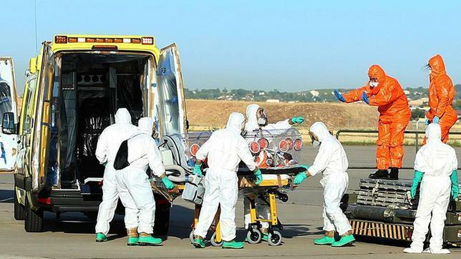 Evacuación de los religiosos