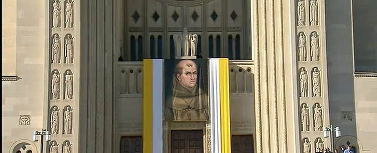 Fray Junípero Serra, imagen de su canonización