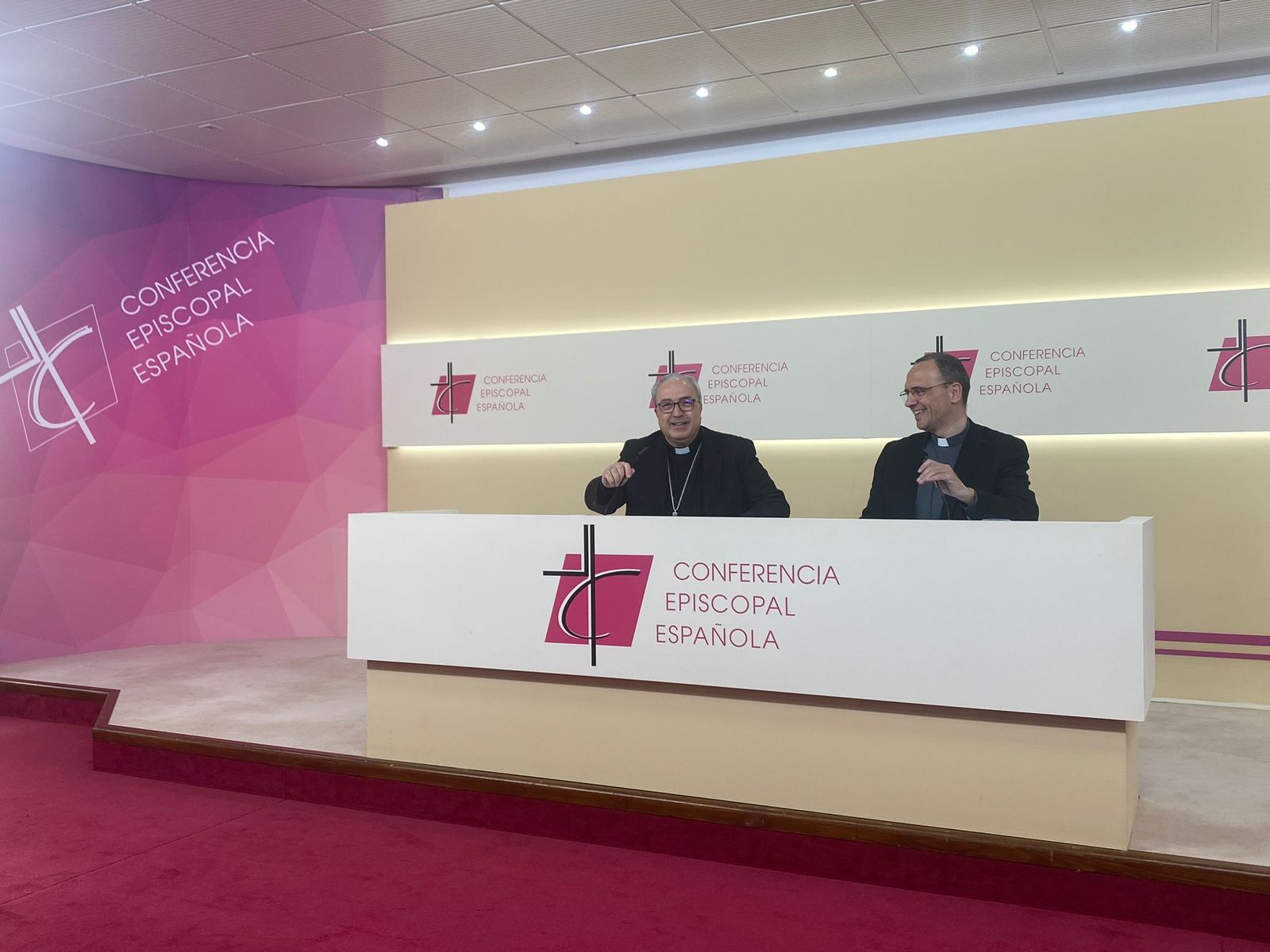 García Magán, en la sede de la CEE