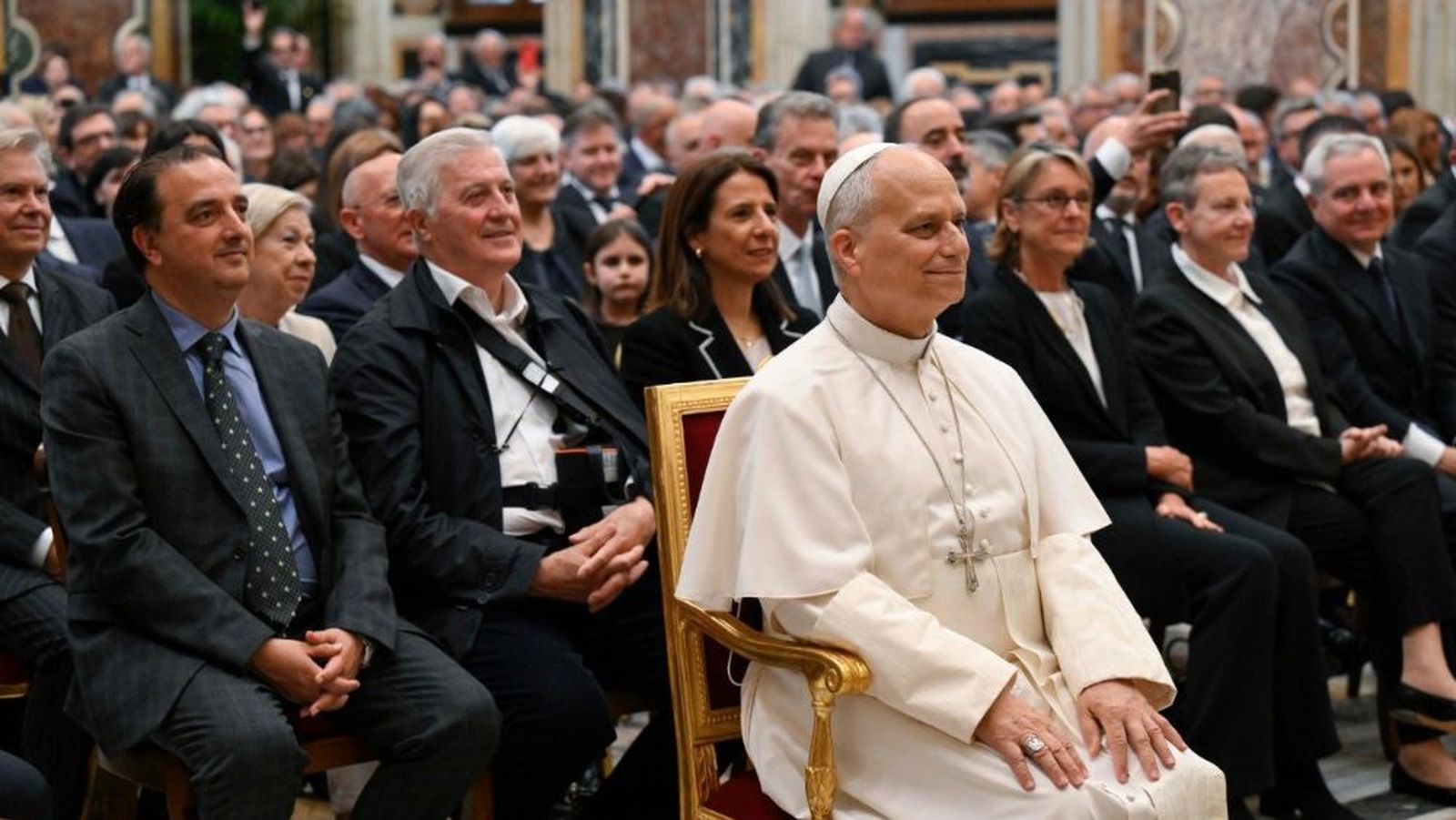 Encuentro con dirigentes y empleados de institutos bancarios italianos