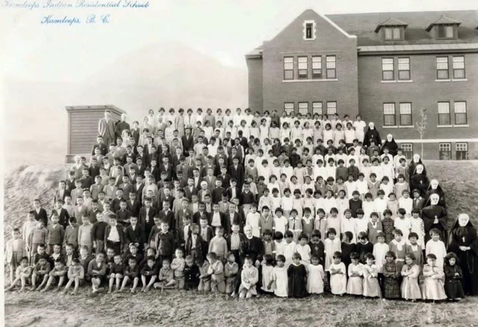 Internado canadiense para niños indígenas