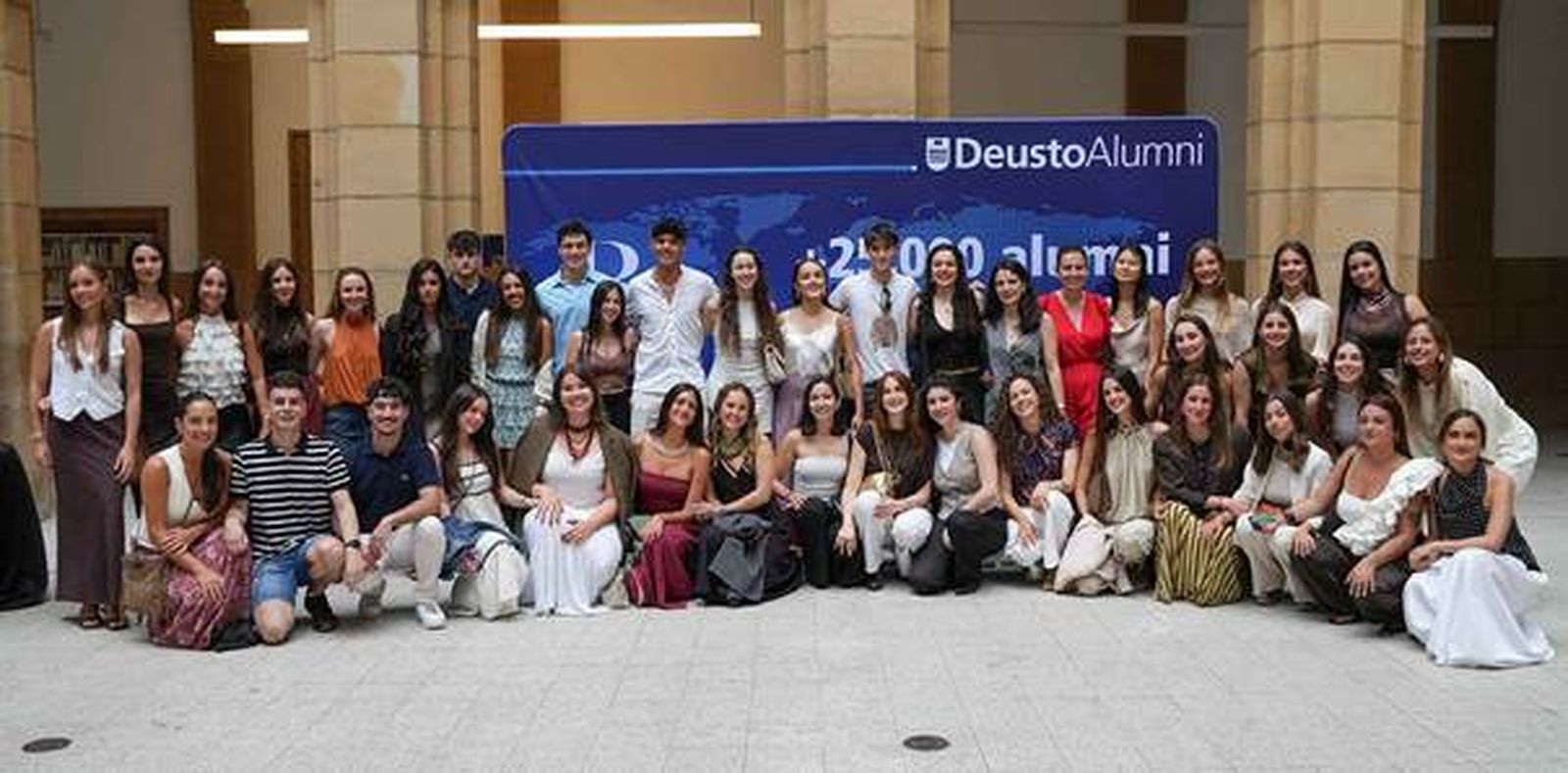 Primera promoción de enfermeras y enfermeros de Bilbao