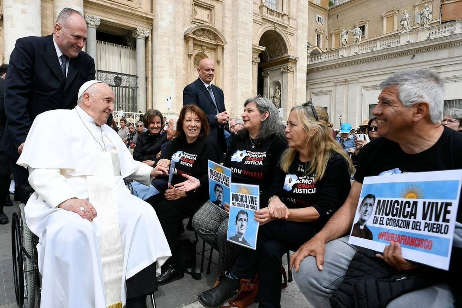 El Papa, con quienes recuerdan al padre Mugica