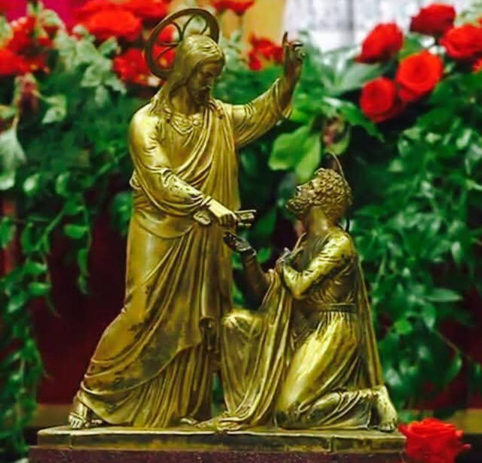 escultura entrega de las llaves