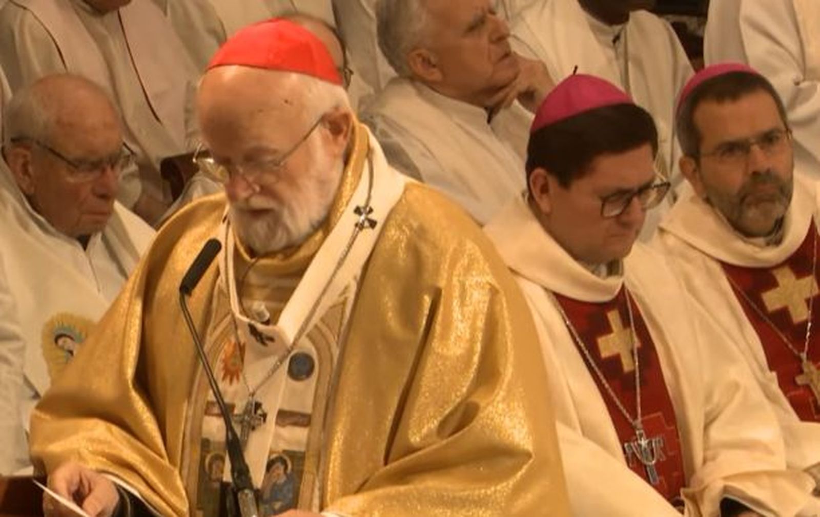 Cardenal Aós pidió perdón a su pueblo de Dios