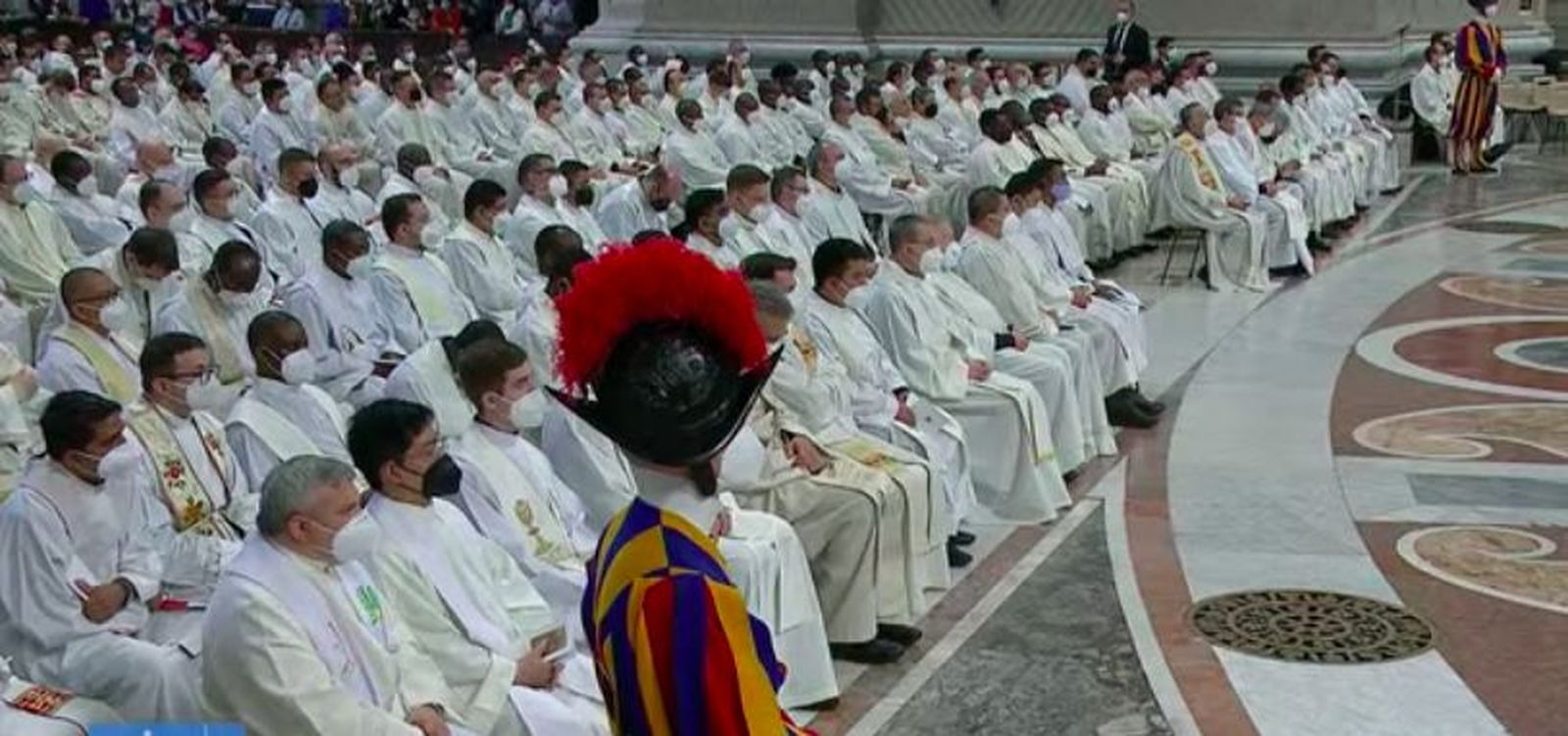 Los sacerdotes, con el Papa Francisco