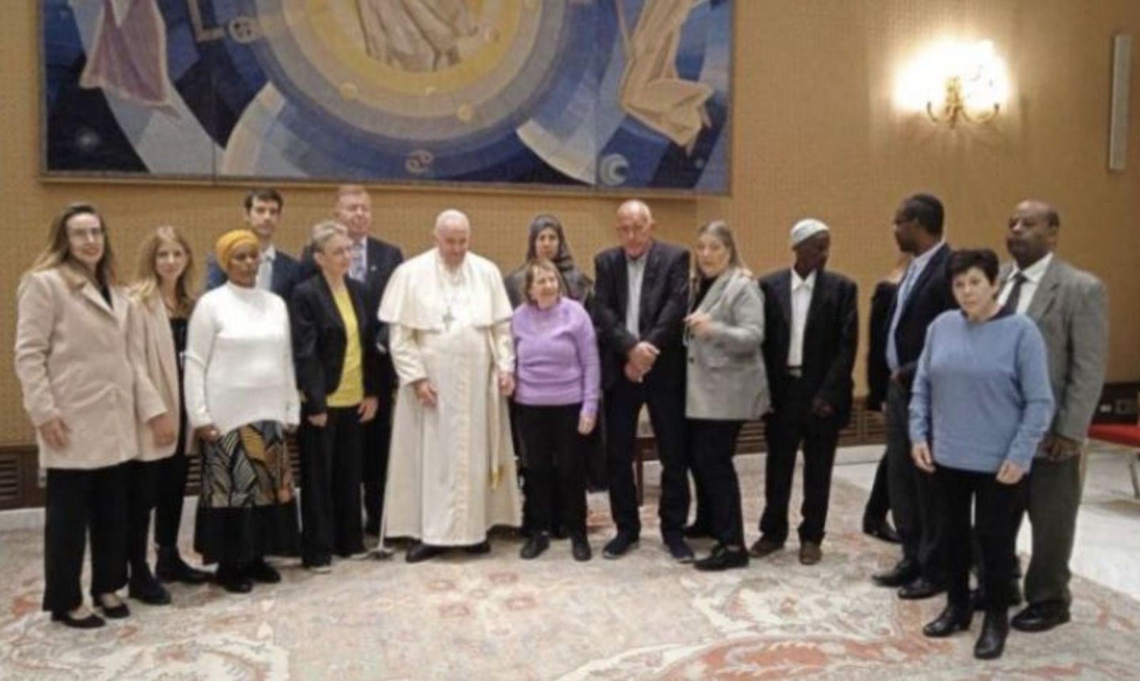 El Papa, con las familias israelíes