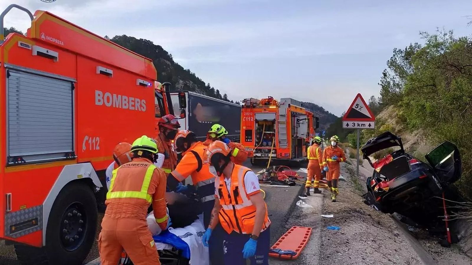 Así quedó el coche de Ureña