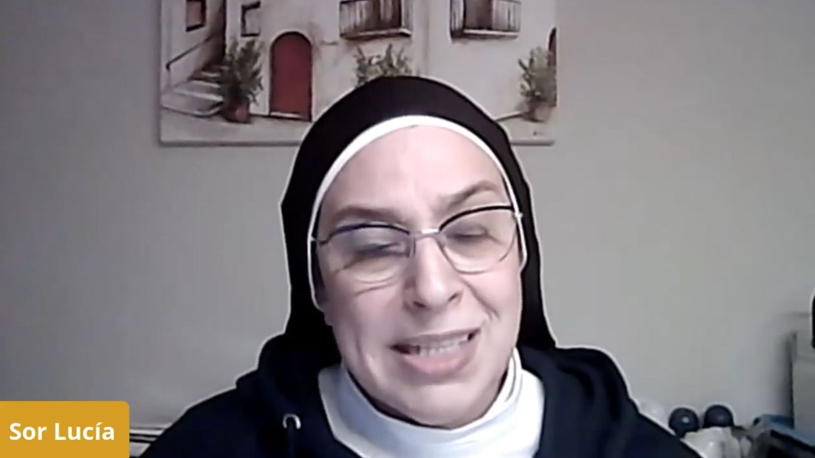 L. Caram, debatiendo la situación de la mujer en la Iglesia, en RD