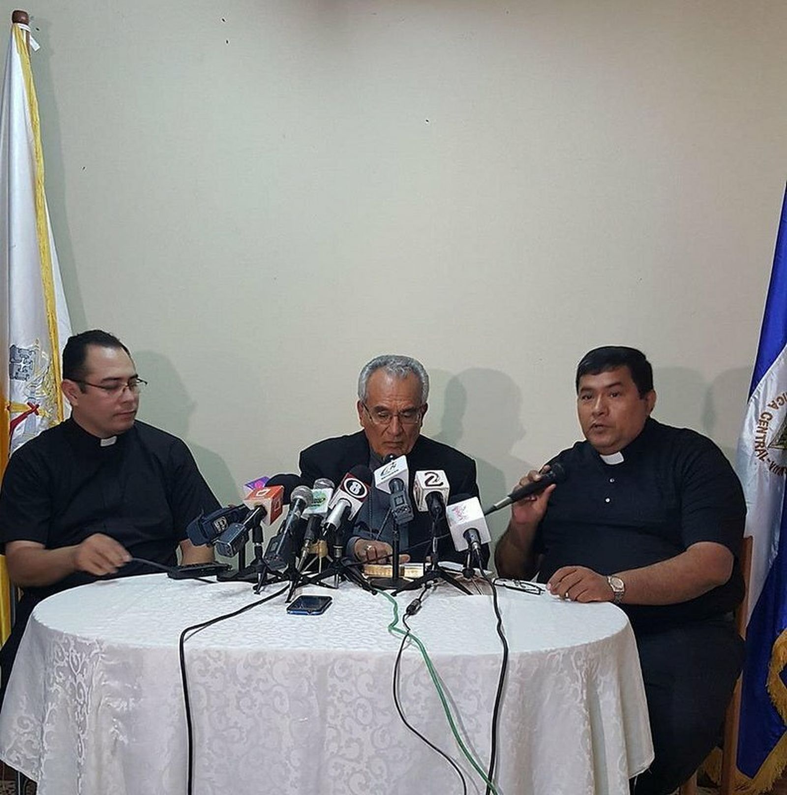 Rueda de prensa de Bosco Vivas