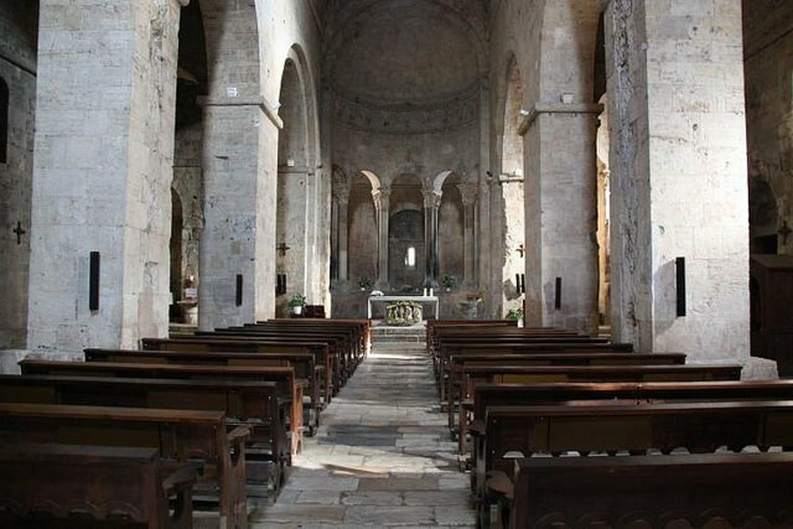 El síndrome de las iglesias vacías